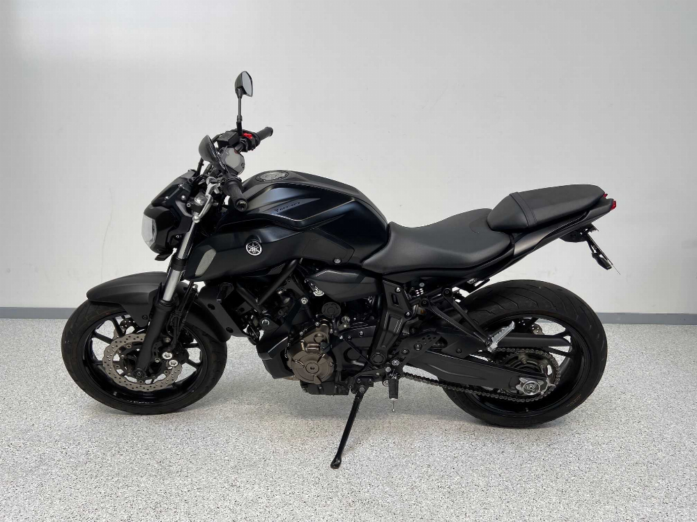 Yamaha MT-07 ABS 2018 vue gauche