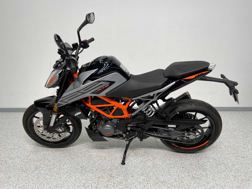 KTM 125 Duke 2021 vue gauche