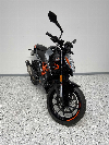 Aperçu KTM 125 Duke 2021 vue 3/4 droite