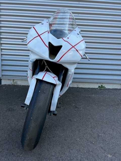 Honda CBR 600 RR 2007 vue avant