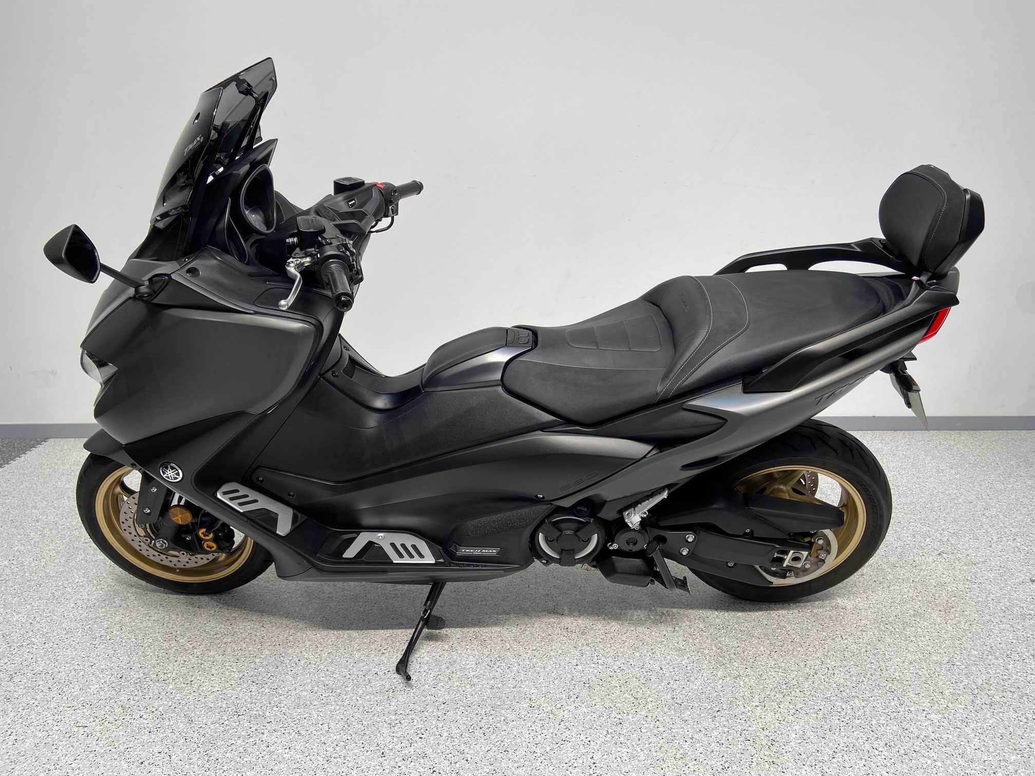 Yamaha XP 560 T-Max 2020 HD vue gauche