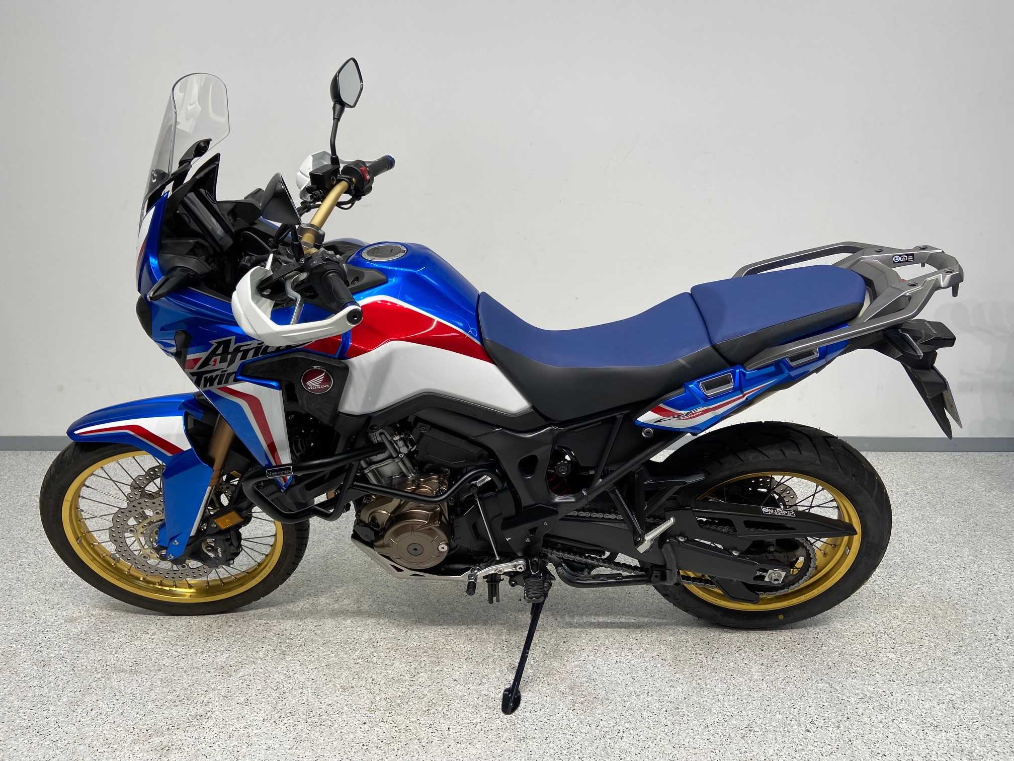 Honda CRF 1000 L Africa Twin 2019 HD vue gauche