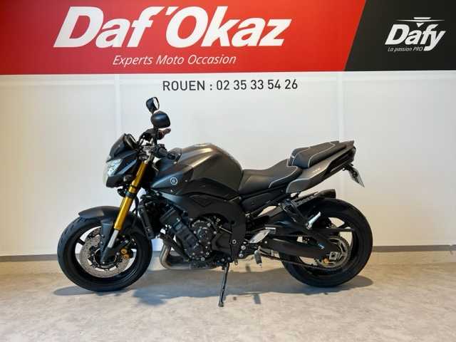 Yamaha FZ8 N 2013 HD vue gauche