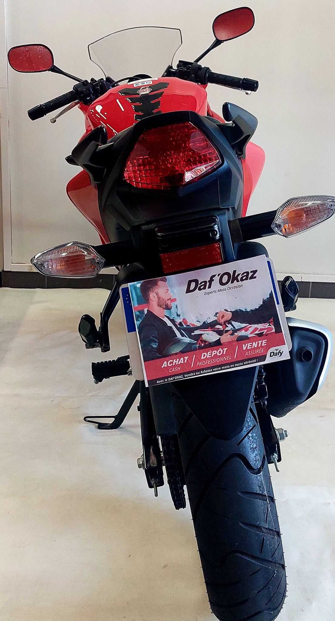 Honda CBR 125 R 2014 HD vue arrière