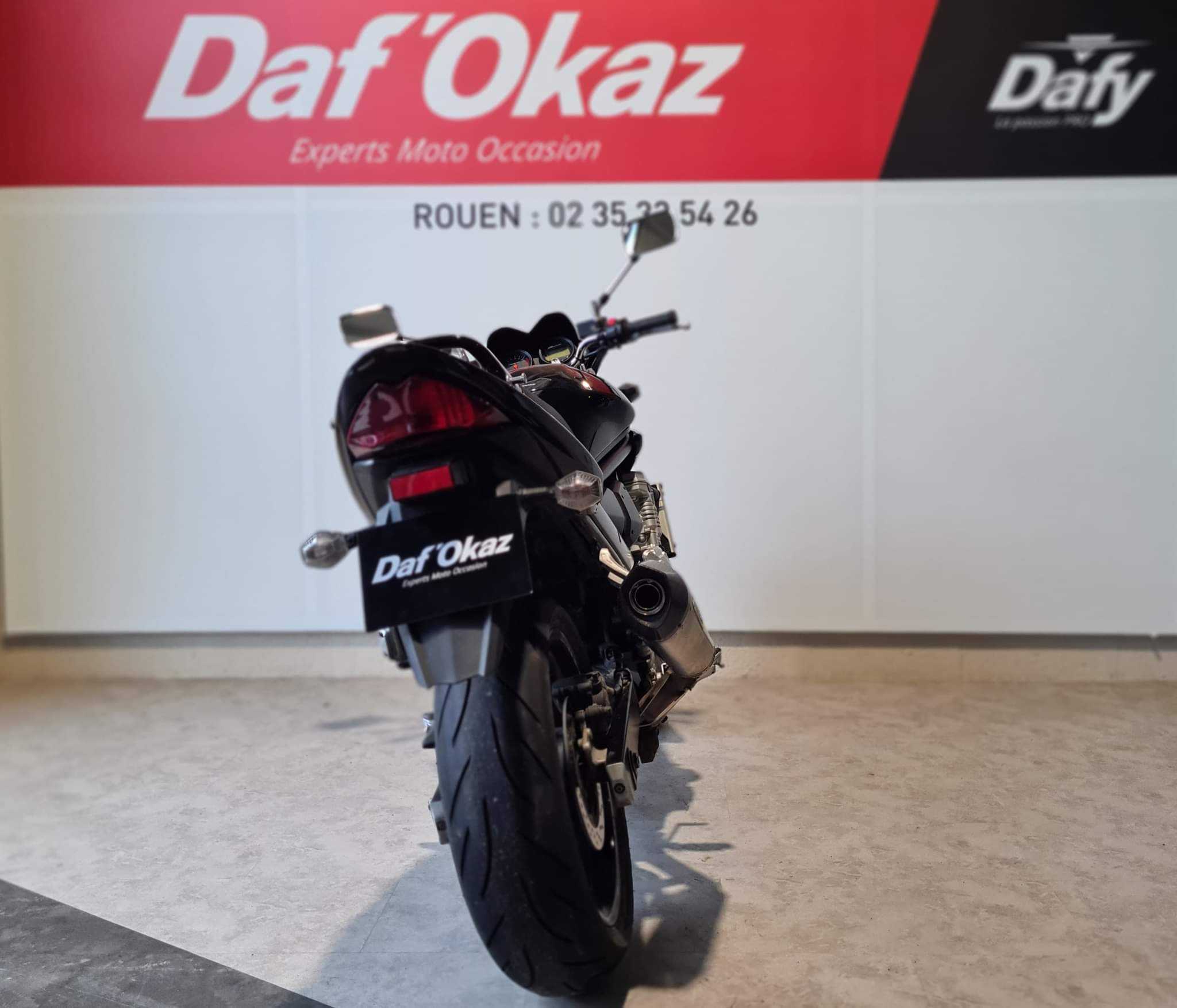 Suzuki GSF 650 N Bandit 2007 HD vue arrière