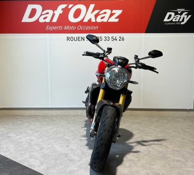 Ducati 1200 Monster S 2015 HD vue avant