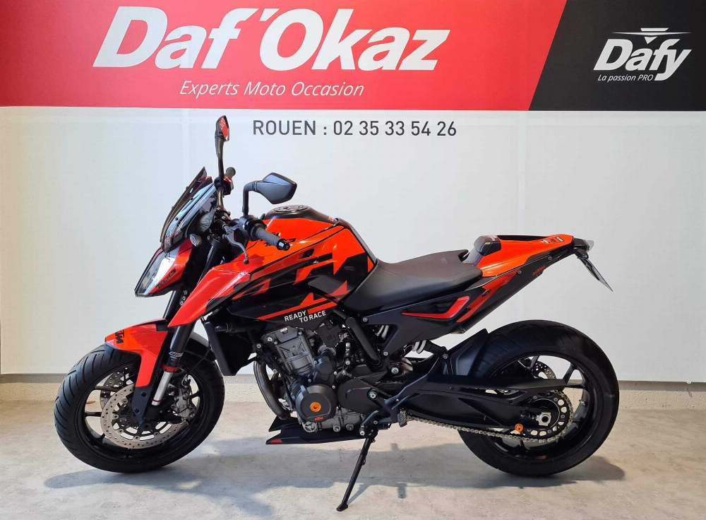 KTM 890 Duke 2021 vue gauche