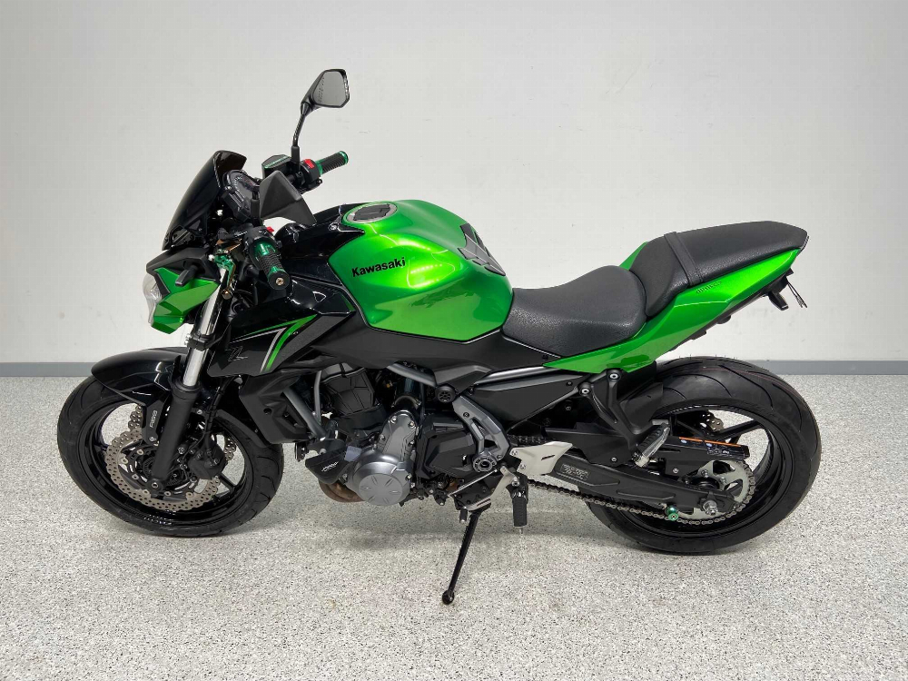 Kawasaki Z 650 2018 vue gauche