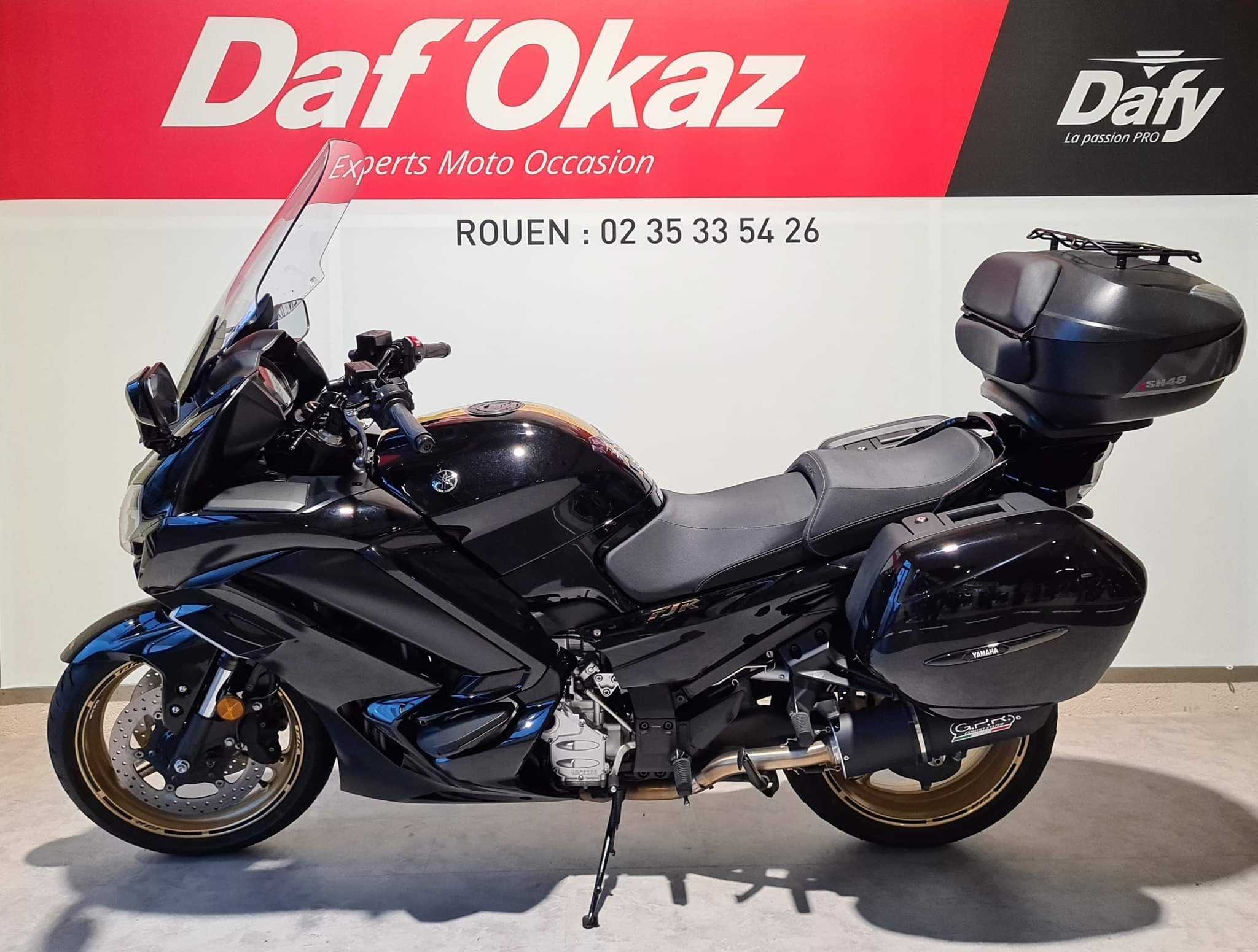 Yamaha FJR 1300 AE 2020 HD vue gauche